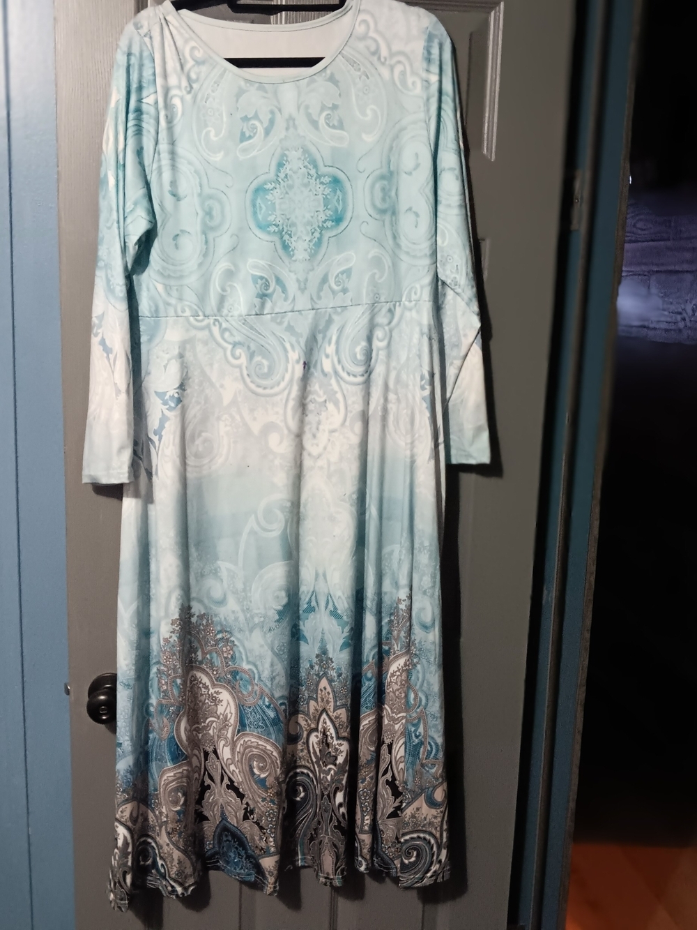 Light Blue Paisley Long Sleeve Midi Dress